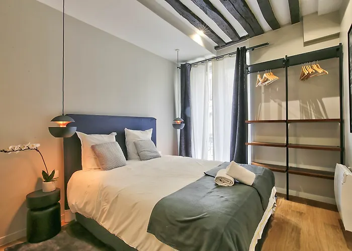 70 - Authentic Parisian Flat