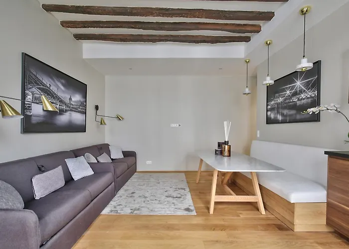 70 - Authentic Parisian Flat *